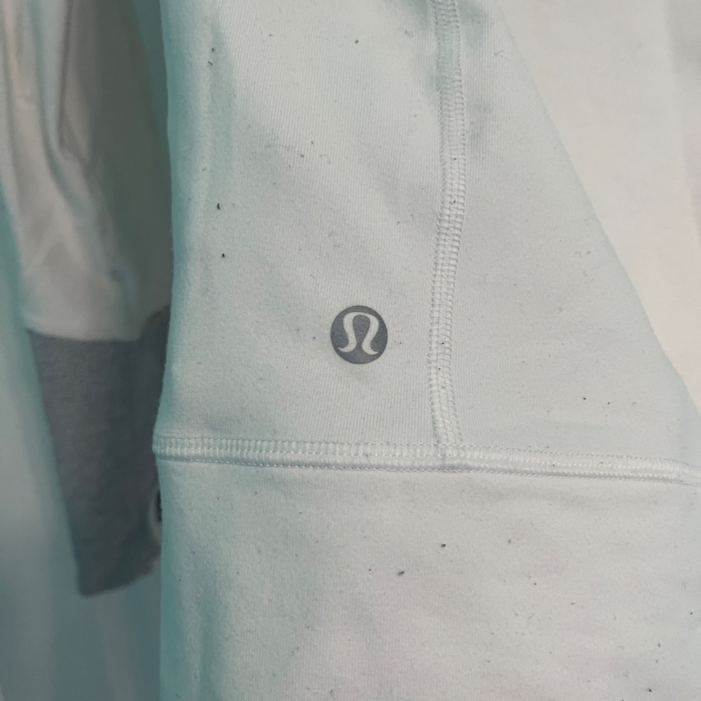Lululemon In Stride jacket - Picture 3 of 6